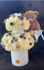 NO.21 Ivory Rose Tower With Teddy